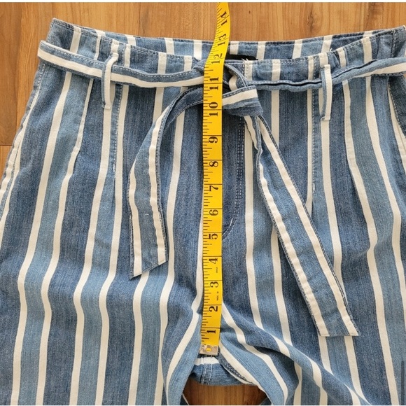 Ann Taylor High-Rise Wide Leg Denim Ankle Pants Stripe Blue White Waist Tie Sz 6 - Picture 16 of 16